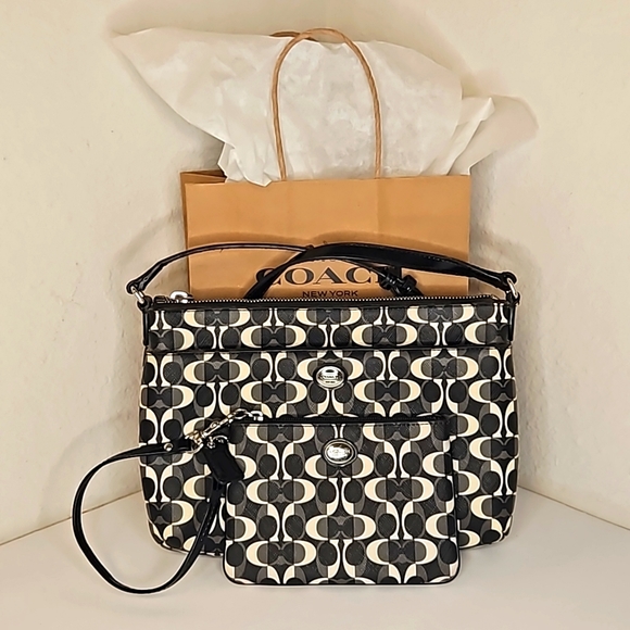 Authentic Coach Monogram Set - Picture 1 of 9